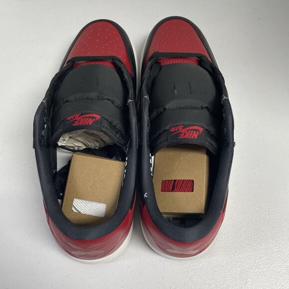 Air Jordan 1 Retro Low OG Banned 2026 IW6276 001 Size 11 Black Red Bred Low Top main image 6